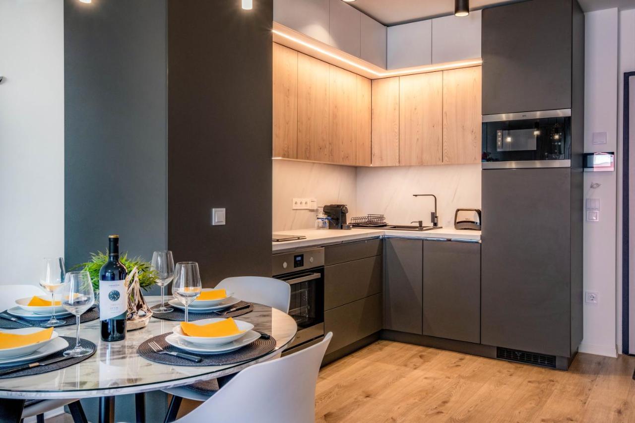 Myflat Coral Beach Apartment Siofok Bagian luar foto