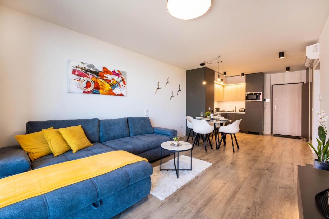 Myflat Coral Beach Apartment Siofok Bagian luar foto